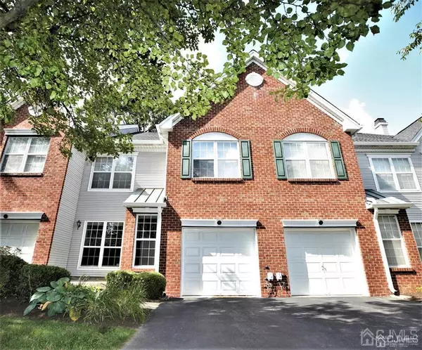 11 Hopkins CT, Plainsboro, NJ 08536