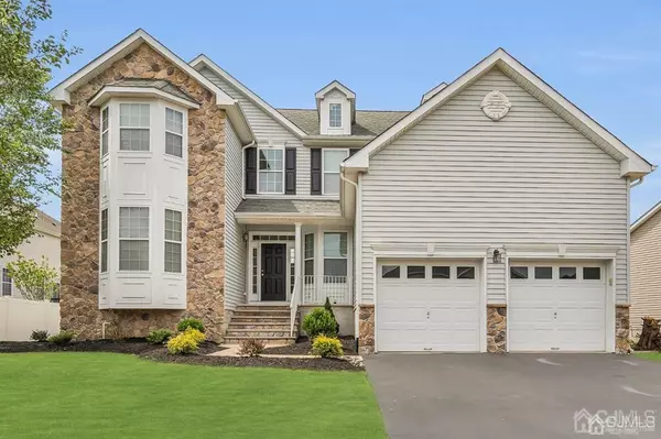 Monroe, NJ 08831,33 Carnation RD