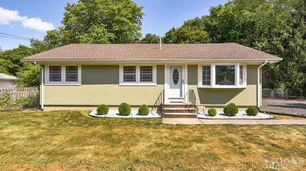 31 Hillview AVE, Franklin, NJ 08823