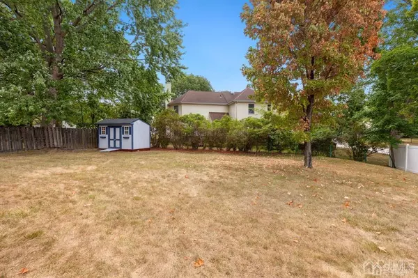 Milltown, NJ 08850,22 Blueberry DR