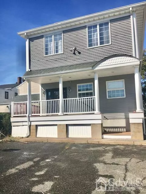 Matawan, NJ 07747,87 Main ST #100