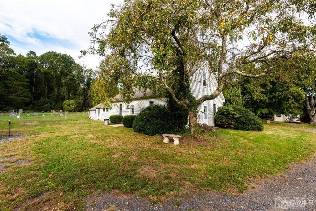 926 Province Line RD, North Hanover, NJ 08051