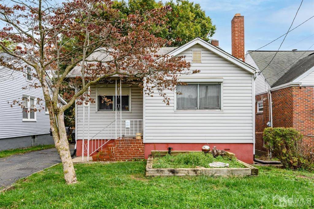 53 Lake View BLVD, Edison, NJ 08817