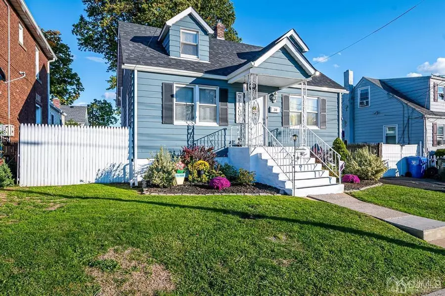 34 Ryan ST, Fords, NJ 08863