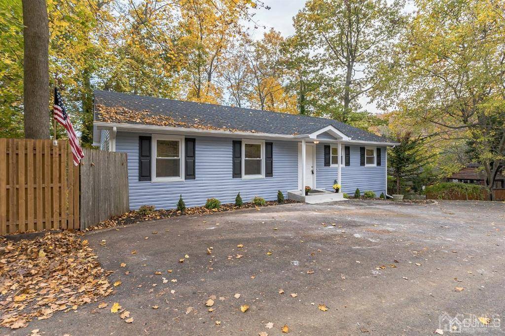 Highlands, NJ 07732,2 N Peak ST N