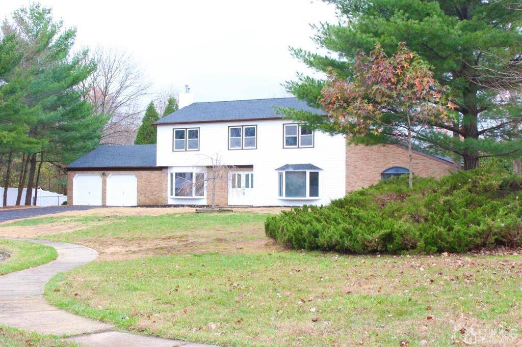 19 Village DR, Old Bridge, NJ 07747