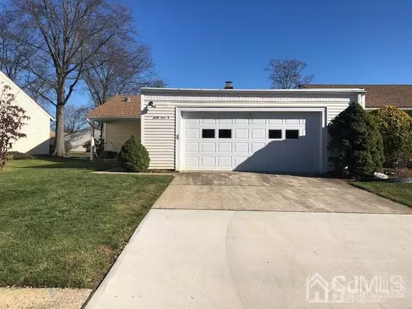 Monroe, NJ 08831,64-B Essex RD