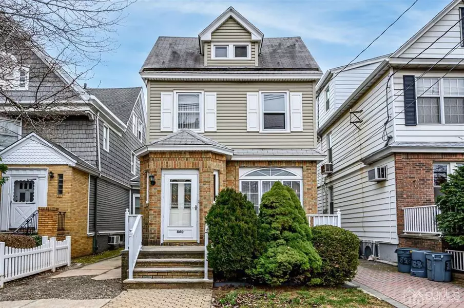 860 Avenue C, Bayonne, NJ 07002