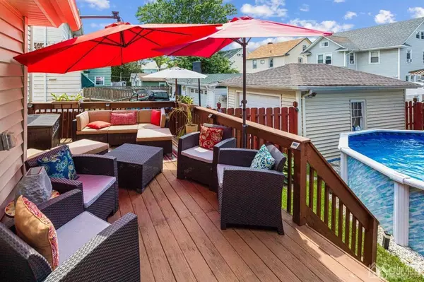 Elizabeth, NJ 07208,244 Crawford PL