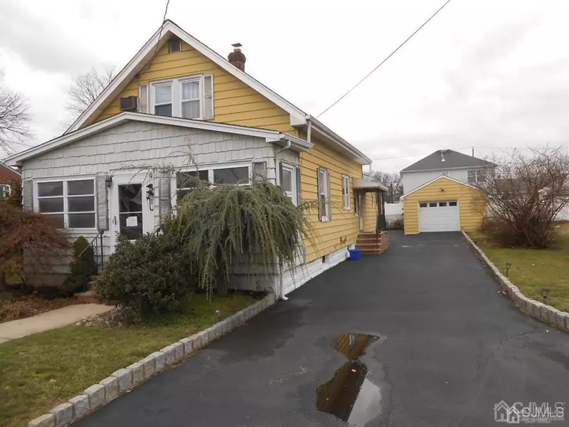 48 Fredrick ST, Carteret, NJ 07008