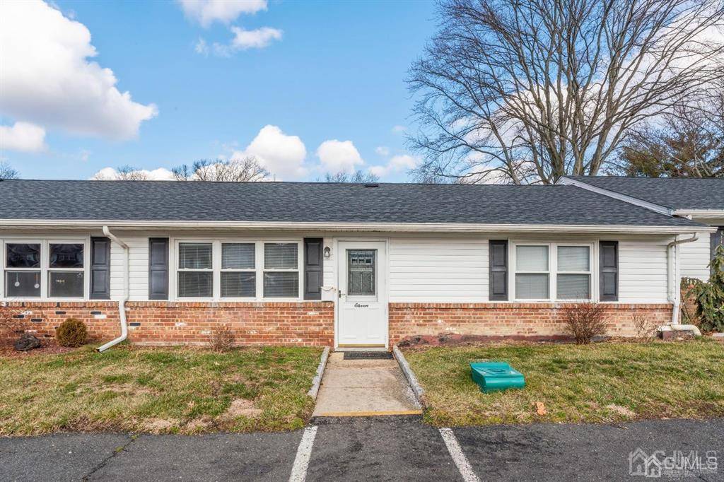 11 Montana CT, Old Bridge, NJ 07747
