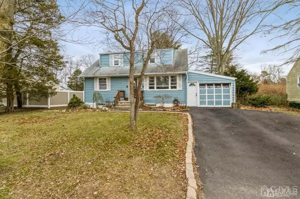 42 Hilliard RD, Old Bridge, NJ 08857