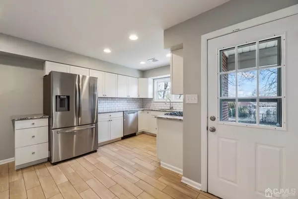 900 Old Bridge TPKE East Brunswick, NJ 08816