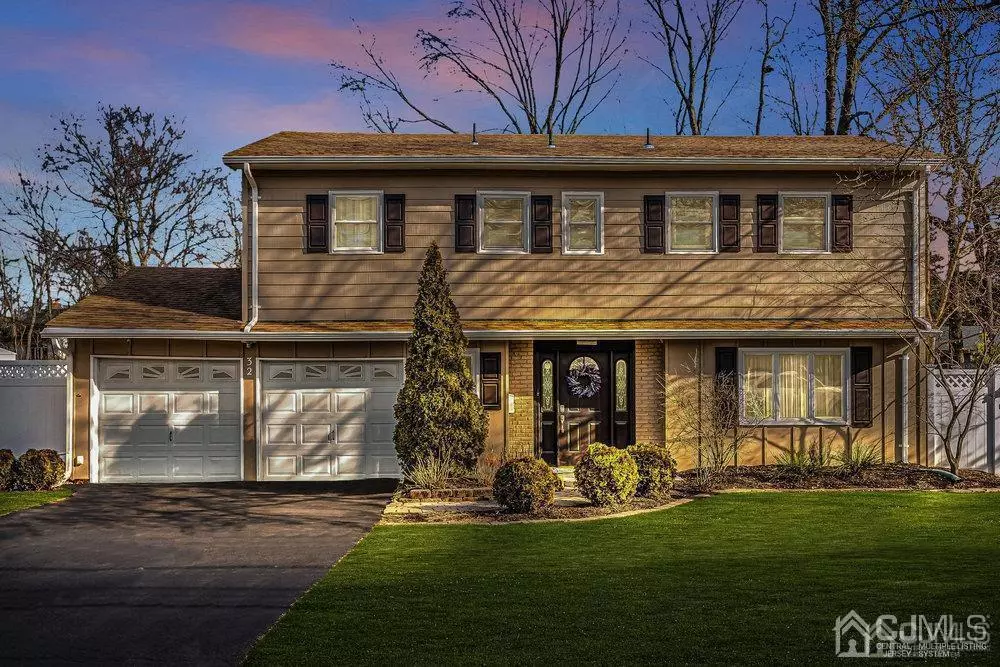 Old Bridge, NJ 08857,32 Arvin RD