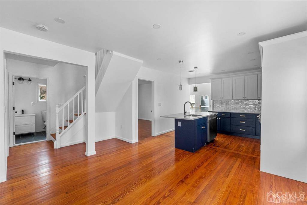 Sayreville, NJ 08872,15 Conrad ST