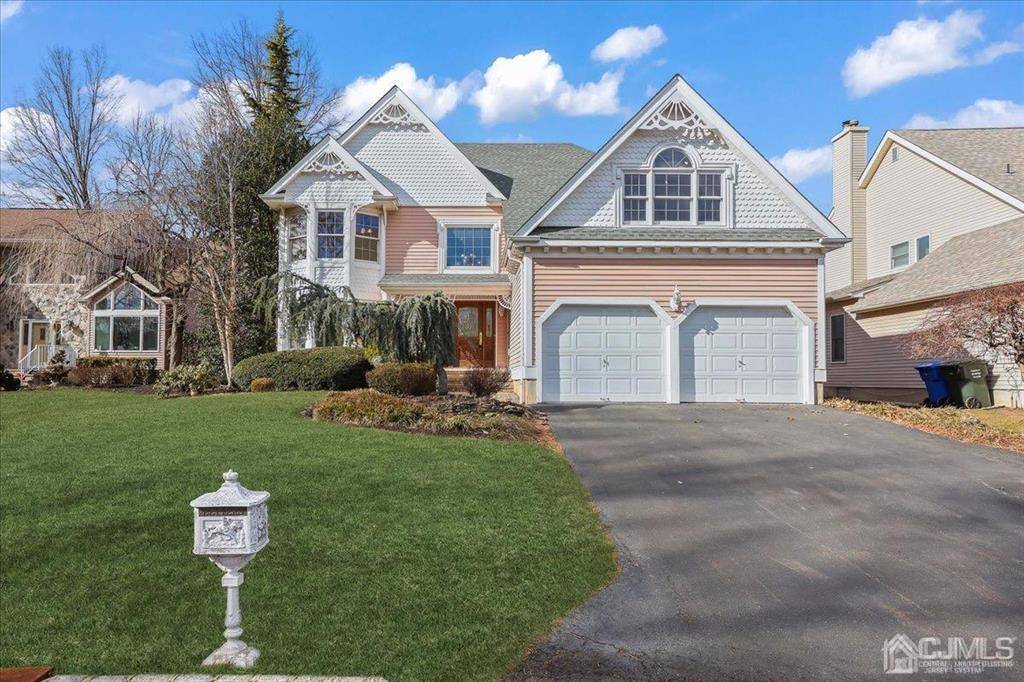 Colonia, NJ 07067,18 Wildwood PL