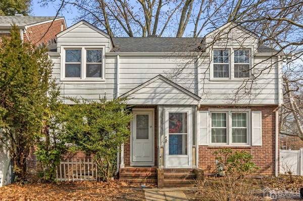 59 Carlton RD,  Metuchen,  NJ 08840