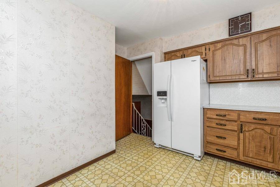 Union Twp, NJ 07083,352 Nottingham WAY