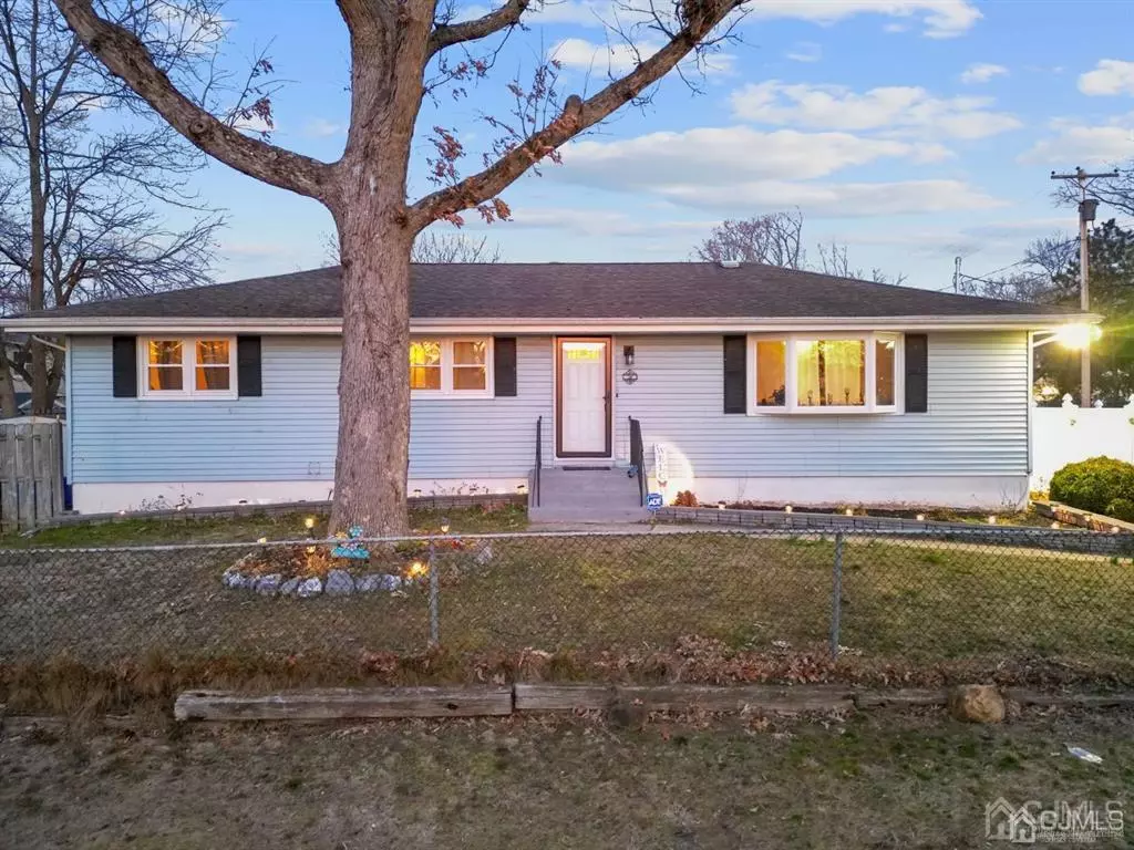 Old Bridge, NJ 08857,38 Kensington AVE