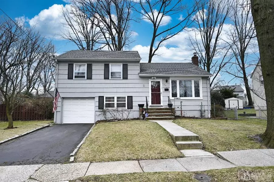 831 Colonial Arms RD, Union Twp, NJ 07083