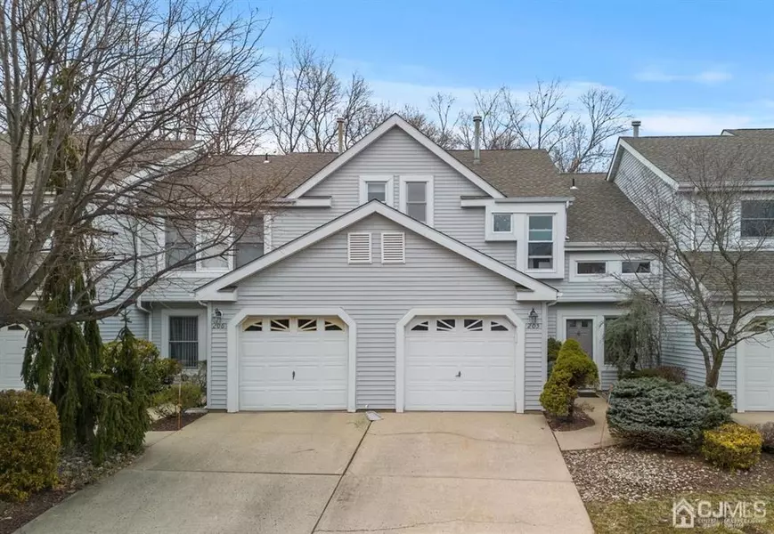 205 Manahan CT, East Brunswick, NJ 08816