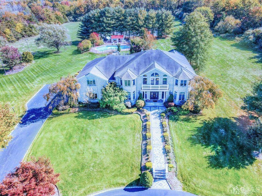 1 Hans Voji DR, Franklin, NJ 08823