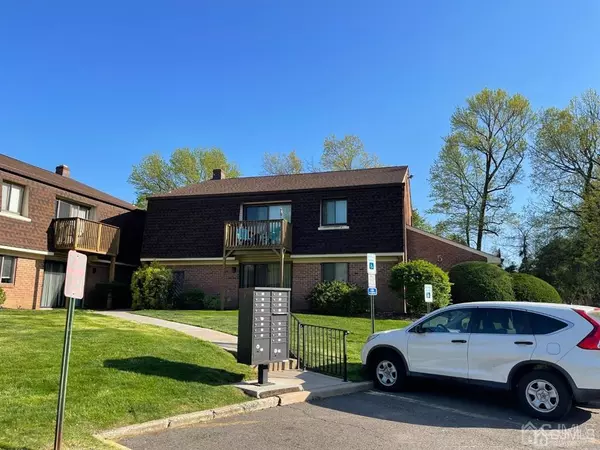 Lawrence, NJ 08648,507 Meadow Woods LN