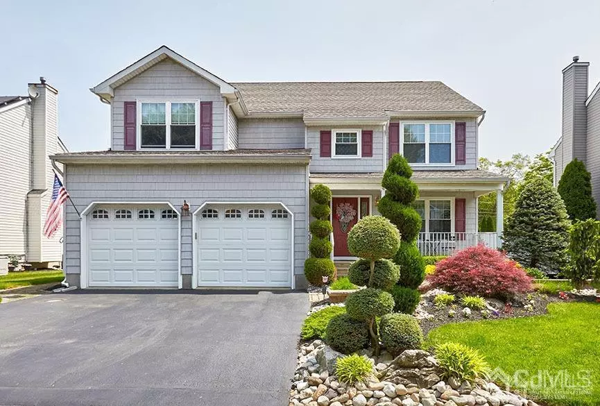 Helmetta, NJ 08828,8 York DR