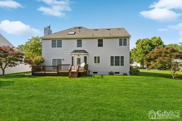 South River, NJ 08882,9 Veterans DR