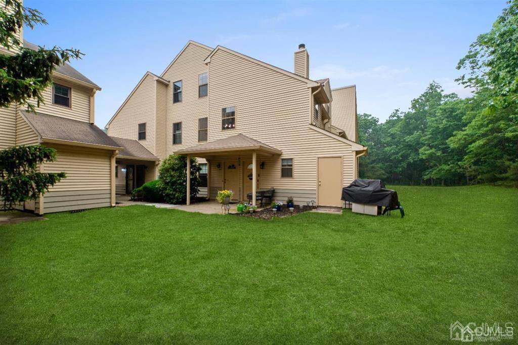 305 Sage CT, Jackson, NJ 08527