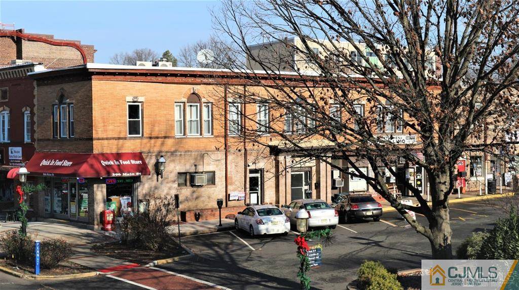 Metuchen, NJ 08840,396 Main ST