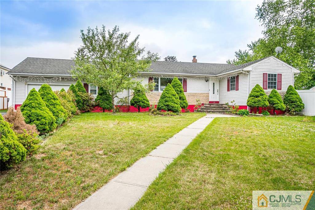 113 Rivercrest DR, Piscataway, NJ 08854