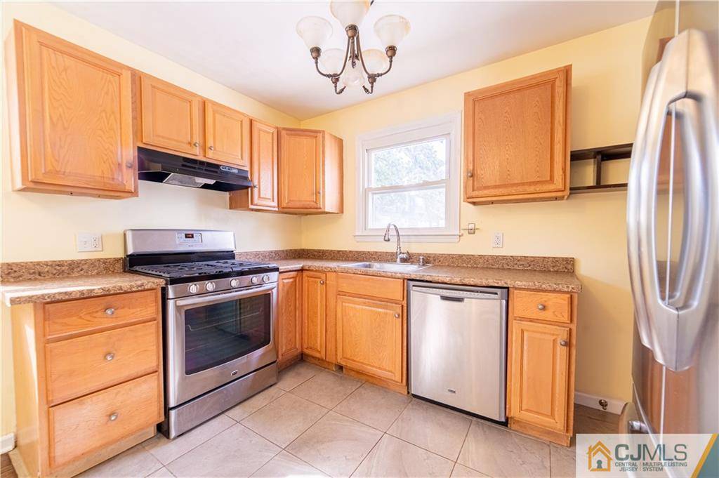 Edison, NJ 08817,16 Homes ST