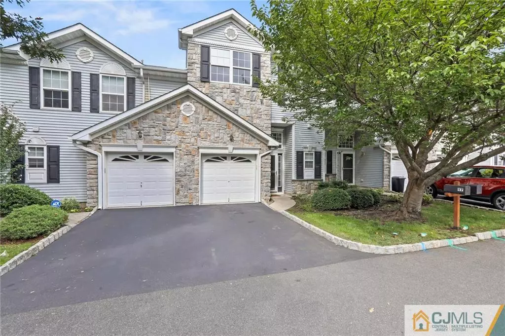 South Amboy, NJ 08879,17 Rozalyn LN #17