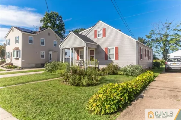 Sayreville, NJ 08872,59 N Edward ST