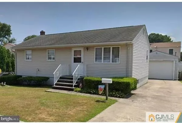 64 Calvin ST, Sewaren, NJ 07077