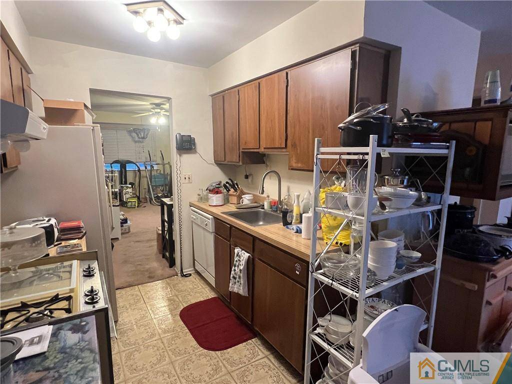 South Brunswick, NJ 08810,0-Q13 Quincy CIR