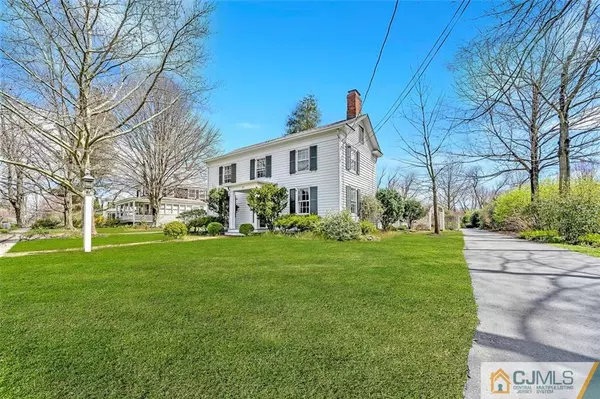 Cranbury, NJ 08512,57 S Main ST