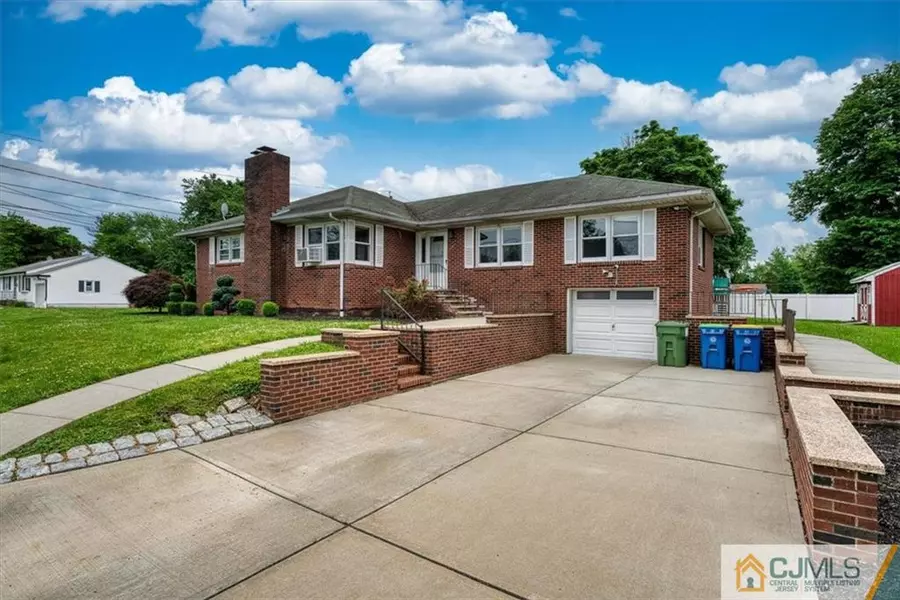 322 Highland AVE, Franklin, NJ 08873