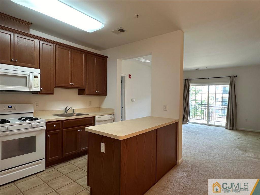 Piscataway, NJ 08854,721 Liberty CT #721