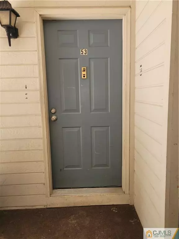 53 Taylor DR #322, Franklin, NJ 08823