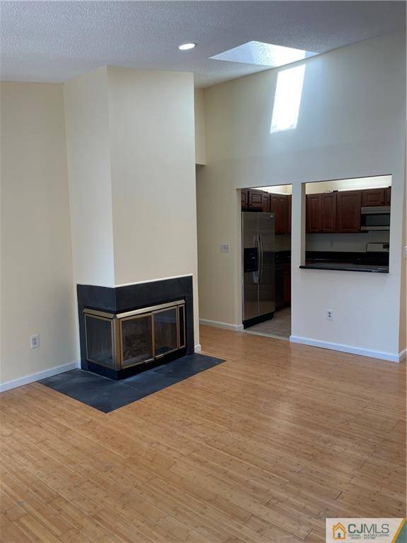 Franklin, NJ 08823,53 Taylor DR #322