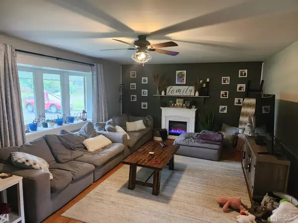 Hillsborough, NJ 08844,325 New Amwell RD