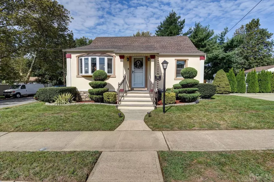 166 Manor ST, South Amboy, NJ 08879