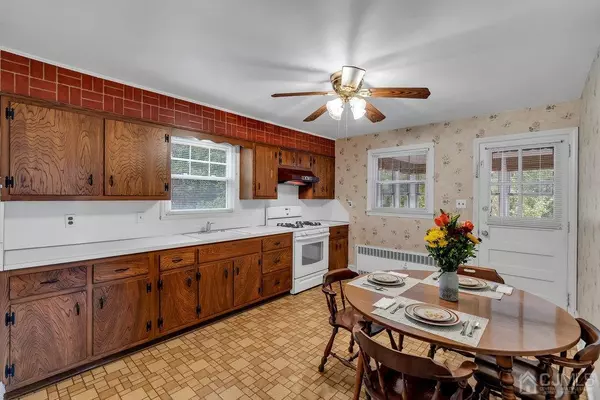 South Amboy, NJ 08879,191 Norton ST