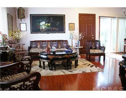 Piscataway, NJ 08854,64 Gramercy DR