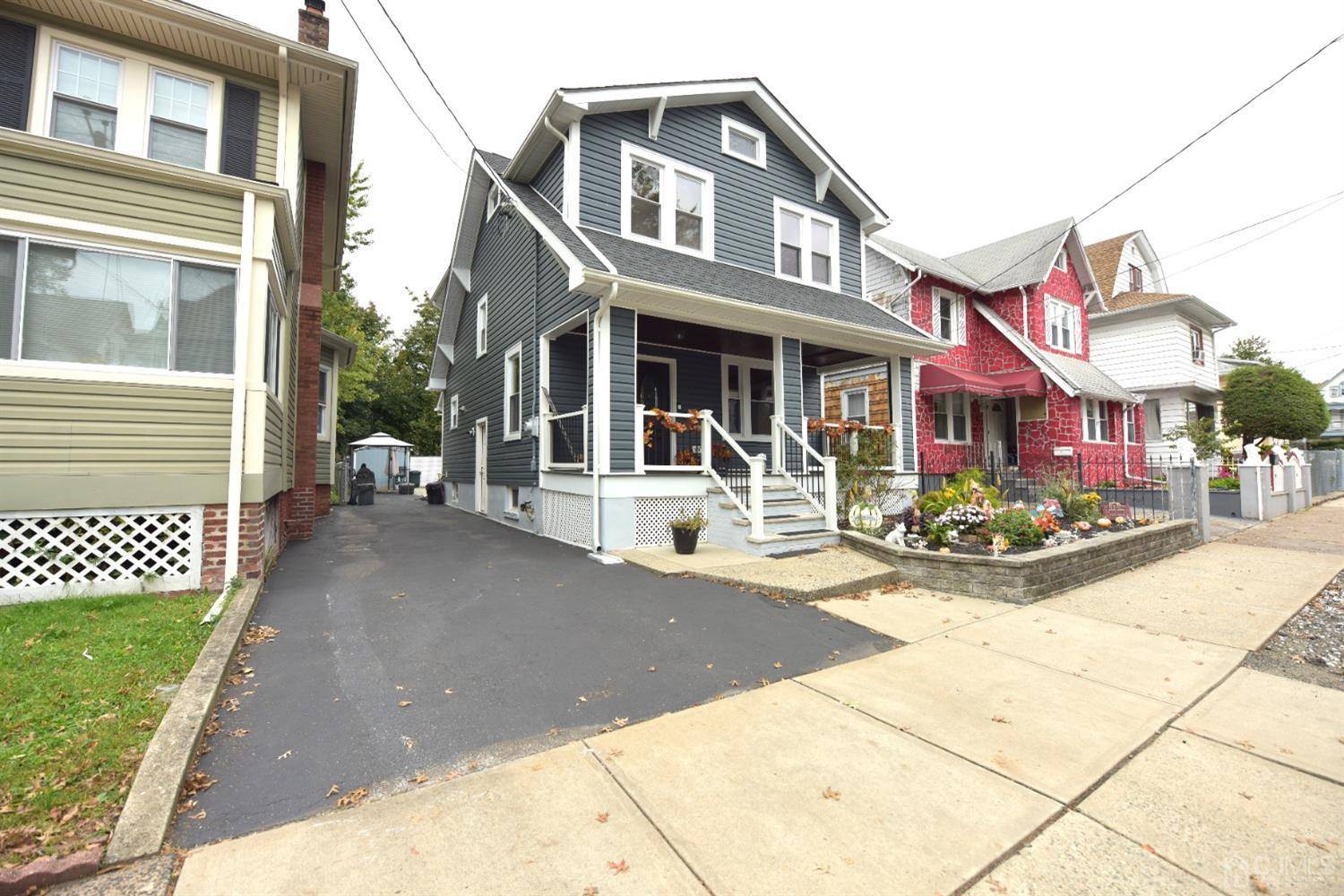 Paterson, NJ 07504,392-394 E 32nd ST E