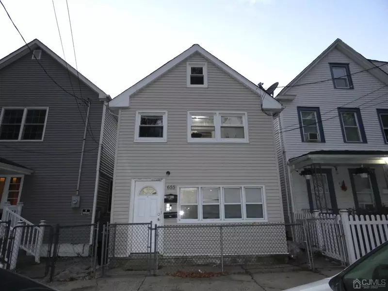 655 Charles ST, Perth Amboy, NJ 08861