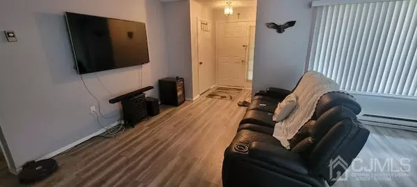 Monroe, NJ 08831,544-D Ardmore RD