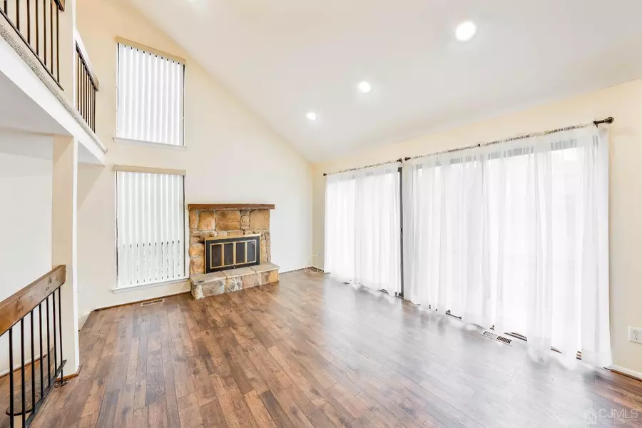 277 Gemini DR #1B, Hillsborough, NJ 08844